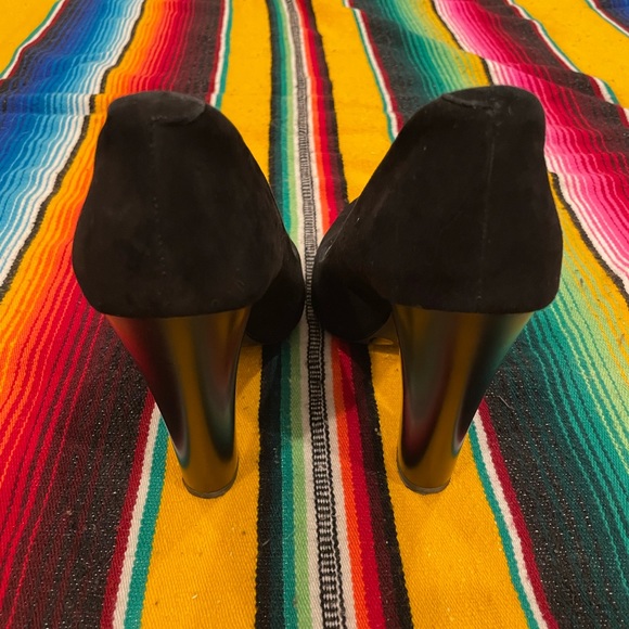 BCBG Chunky Heel Black Suede Pointed Toe Pumps - Picture 7 of 8